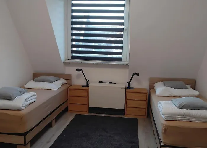 아파트 Modernes Im Stadtzentrum *