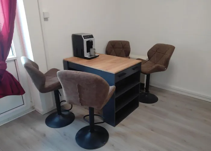 Modernes Im Stadtzentrum 아파트 *